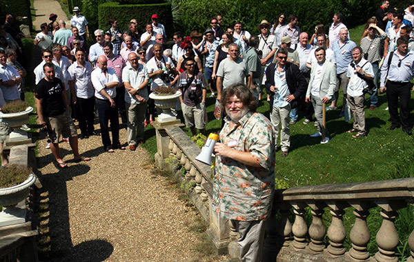 Dave Worrall taking our guests on a stroll through Pinewood's gardens