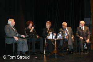 Peter Murton, Martine Beswicke, Mollie Peters, Earl Cameron & George Leech